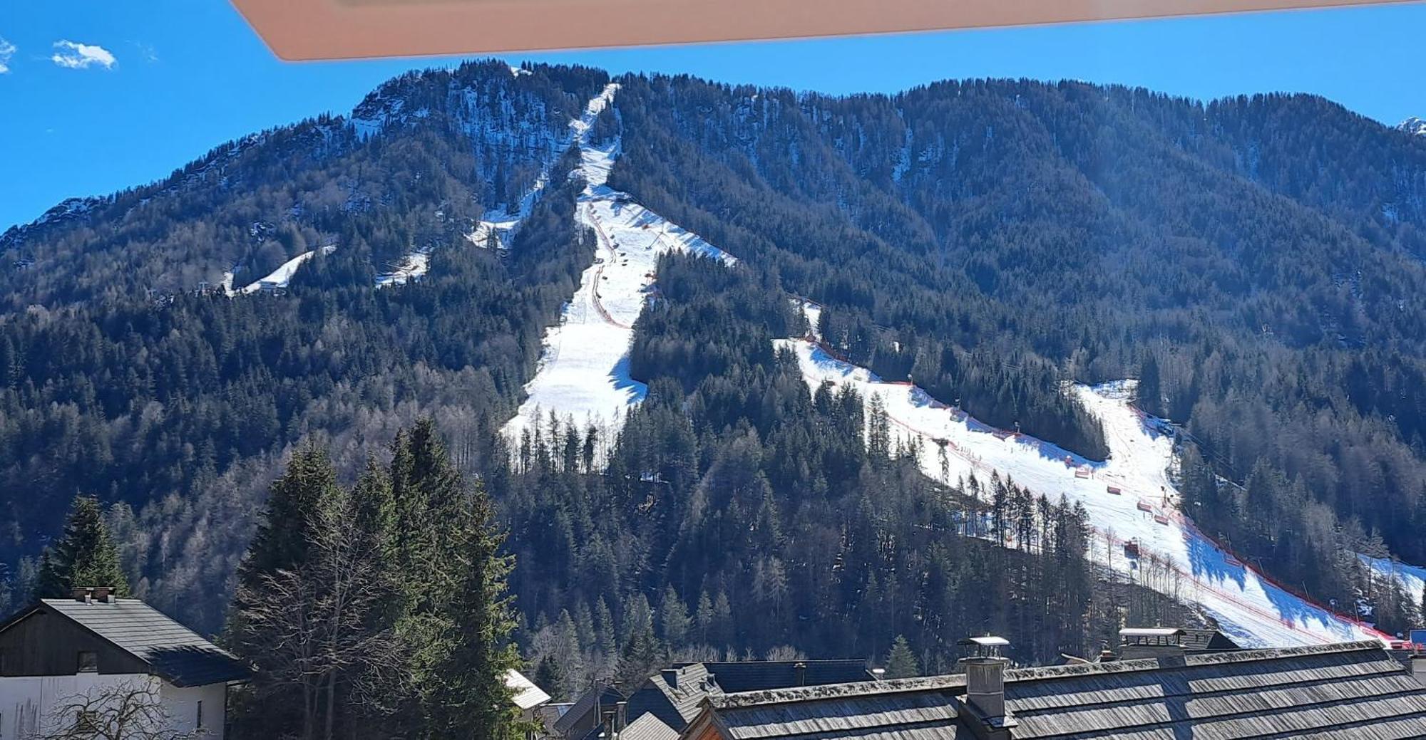 Hisa Grilc Lägenhet Kranjska Gora Exteriör bild